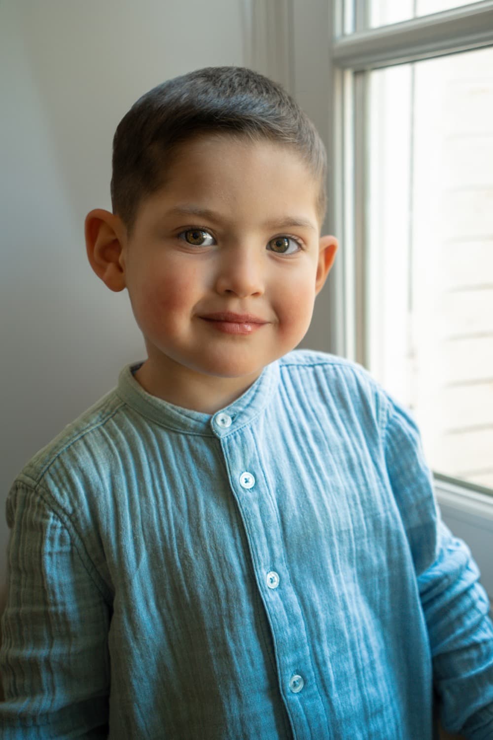 Portrait artistique enfant lumière douce